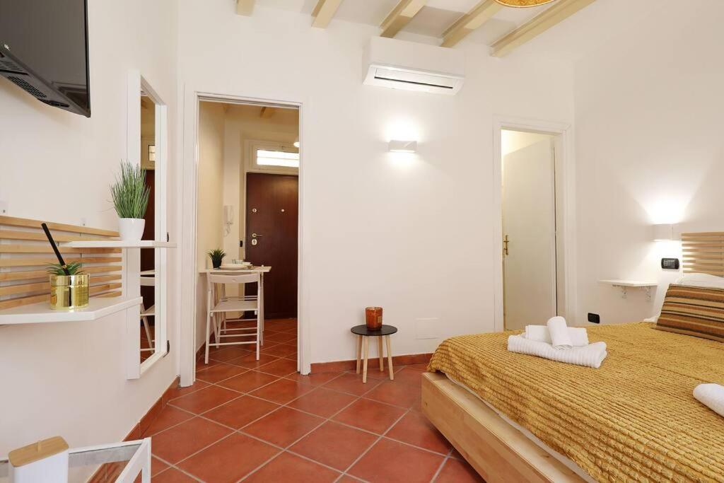Blu Flamingo Trilussa Apartment Рим Екстериор снимка